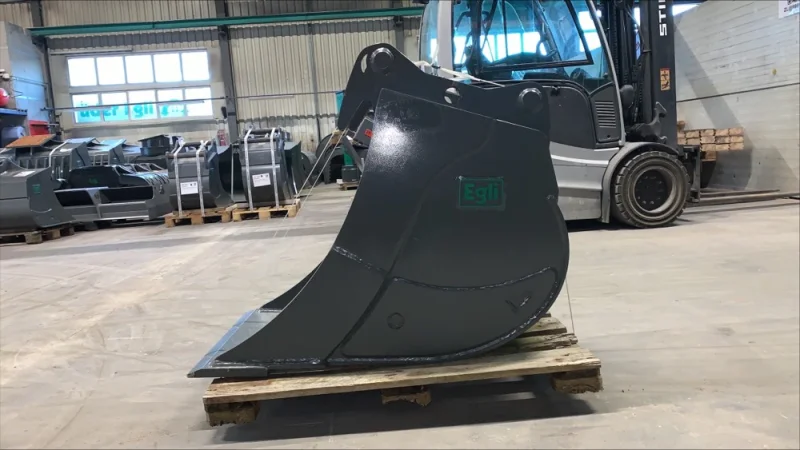 Egli Tieflöffel ETL 160-600 - OilQuick OQ 60