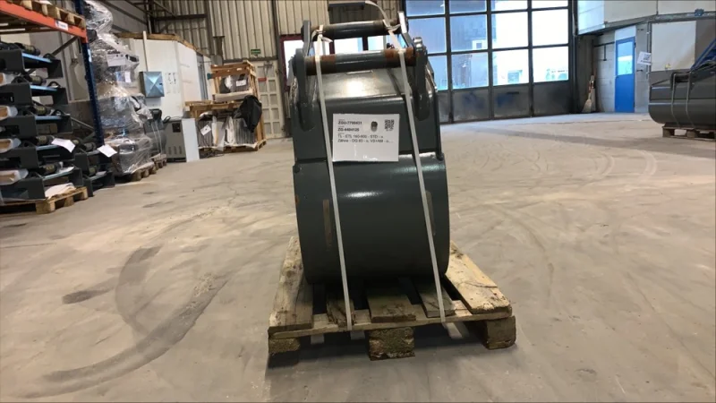 Egli Tieflöffel ETL 160-600 - OilQuick OQ 60