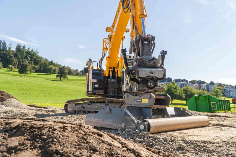 Planierbalken mit Rolle