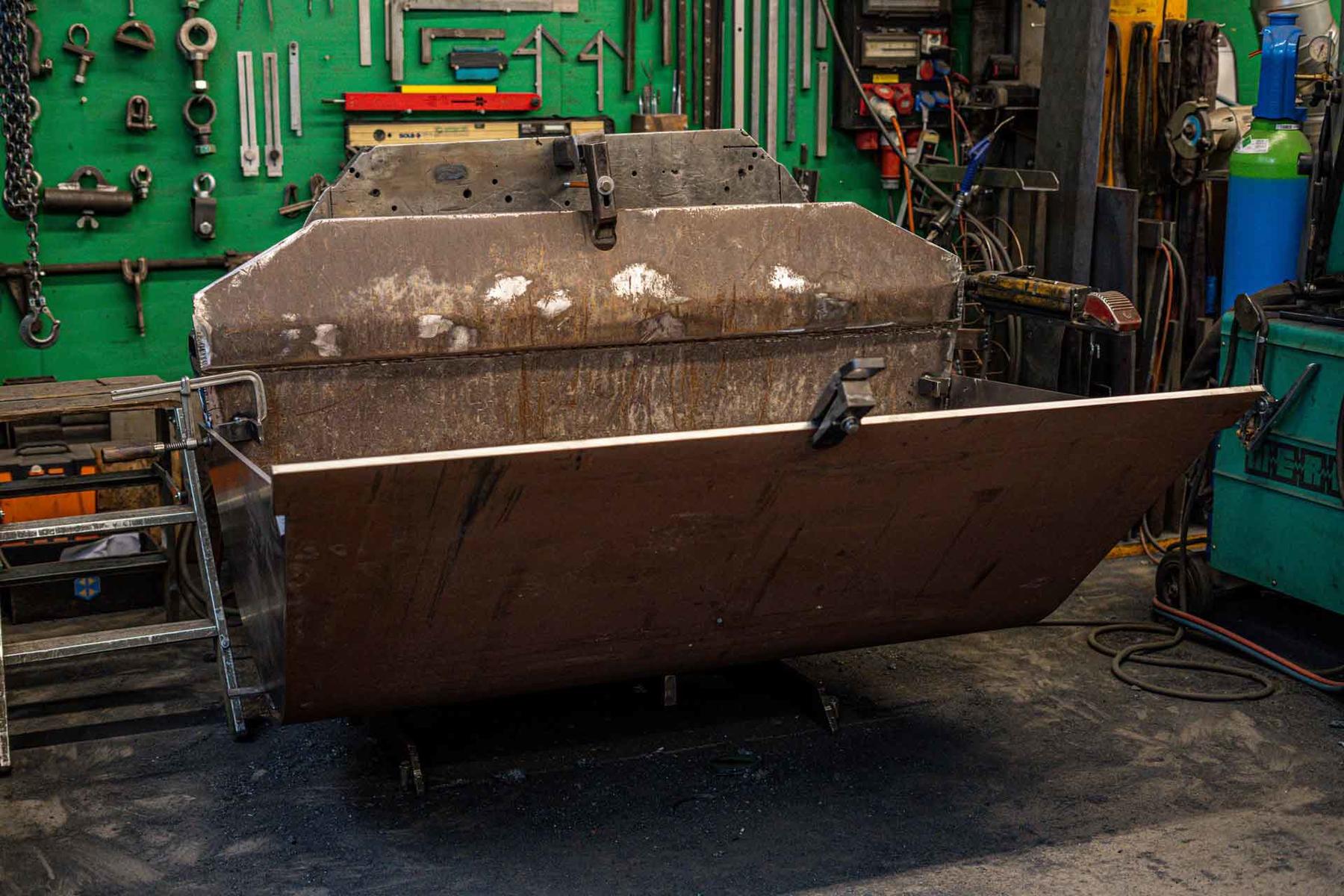 Löffelrevision: Löffelboden, Messer und Seitenmesser